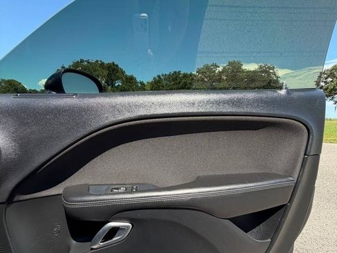 Used 2019 Dodge Challenger R/T RWD image 13