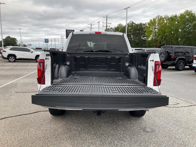 Used 2025 Ford F150 XLT w/ Equipment Group 301A Standard AWD/4WD image 17
