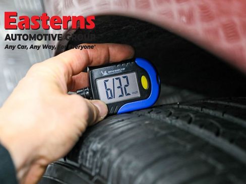 Used 2024 Buick Enclave Premium image 33