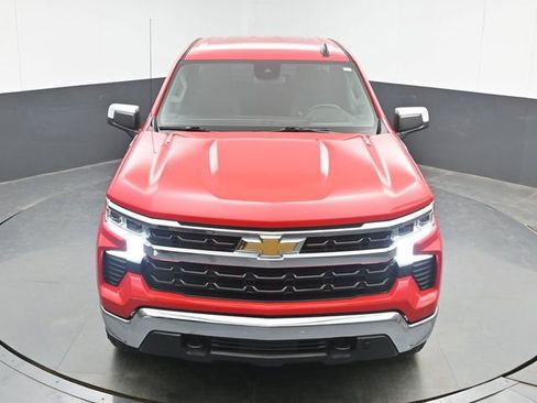 Used 2024 Chevrolet Silverado 1500 LT w/ Z71 Off-Road Package AWD/4WD image 32