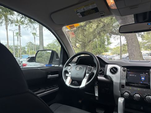 Used 2018 Toyota Tundra SR5 w/ SR5 Upgrade Package RWD image 37