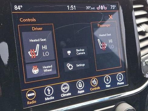 Used 2019 Jeep Grand Cherokee Altitude image 25