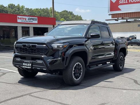 Used 2026 Toyota Tacoma TRD Off-Road AWD/4WD image 25