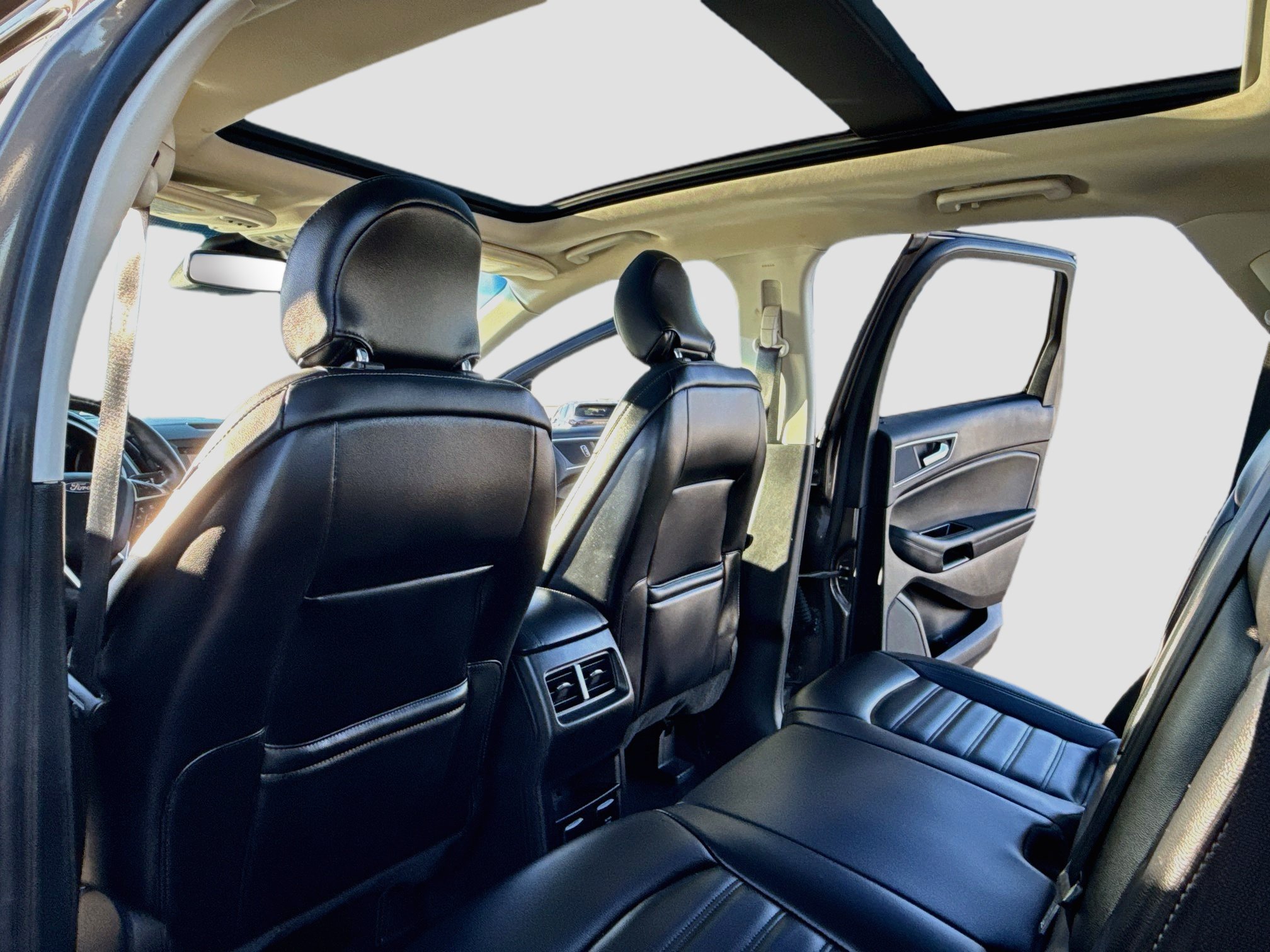Used 2019 Ford Edge SEL w/ Equipment Group 201A AWD/4WD image 20