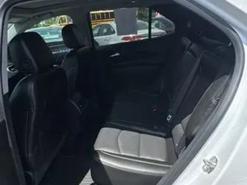 Used 2020 Chevrolet Equinox Premier AWD/4WD image 10