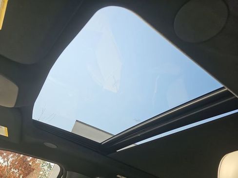 Certified 2025 Ford F150 Lightning Platinum image 29