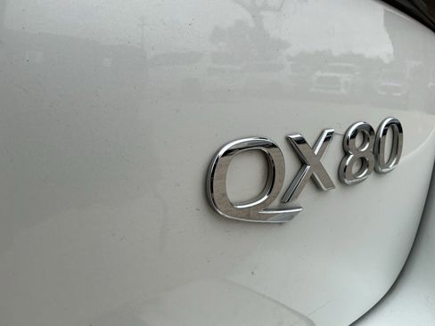 Used 2019 INFINITI QX80 Luxe image 37