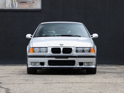 Used 1998 BMW M3 Sedan RWD image 3