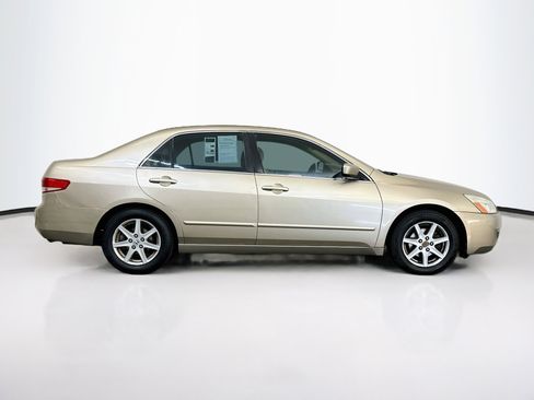 Used 2003 Honda Accord EX image 10