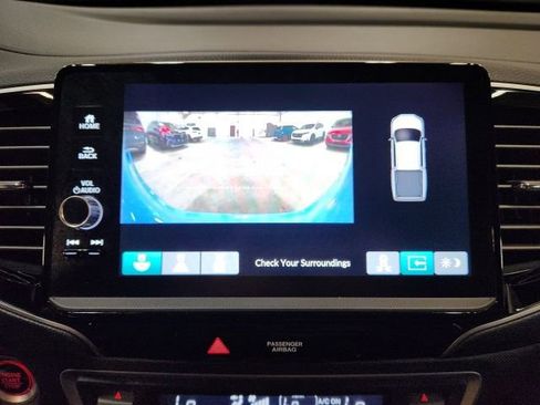 Used 2025 Honda Ridgeline TrailSport image 16