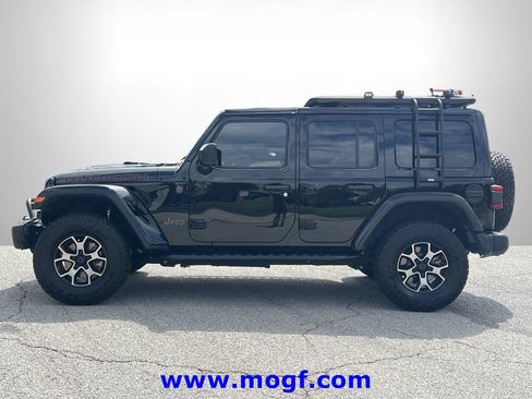 Used 2019 Jeep Wrangler Unlimited Rubicon w/ Dual Top Group AWD/4WD image 24