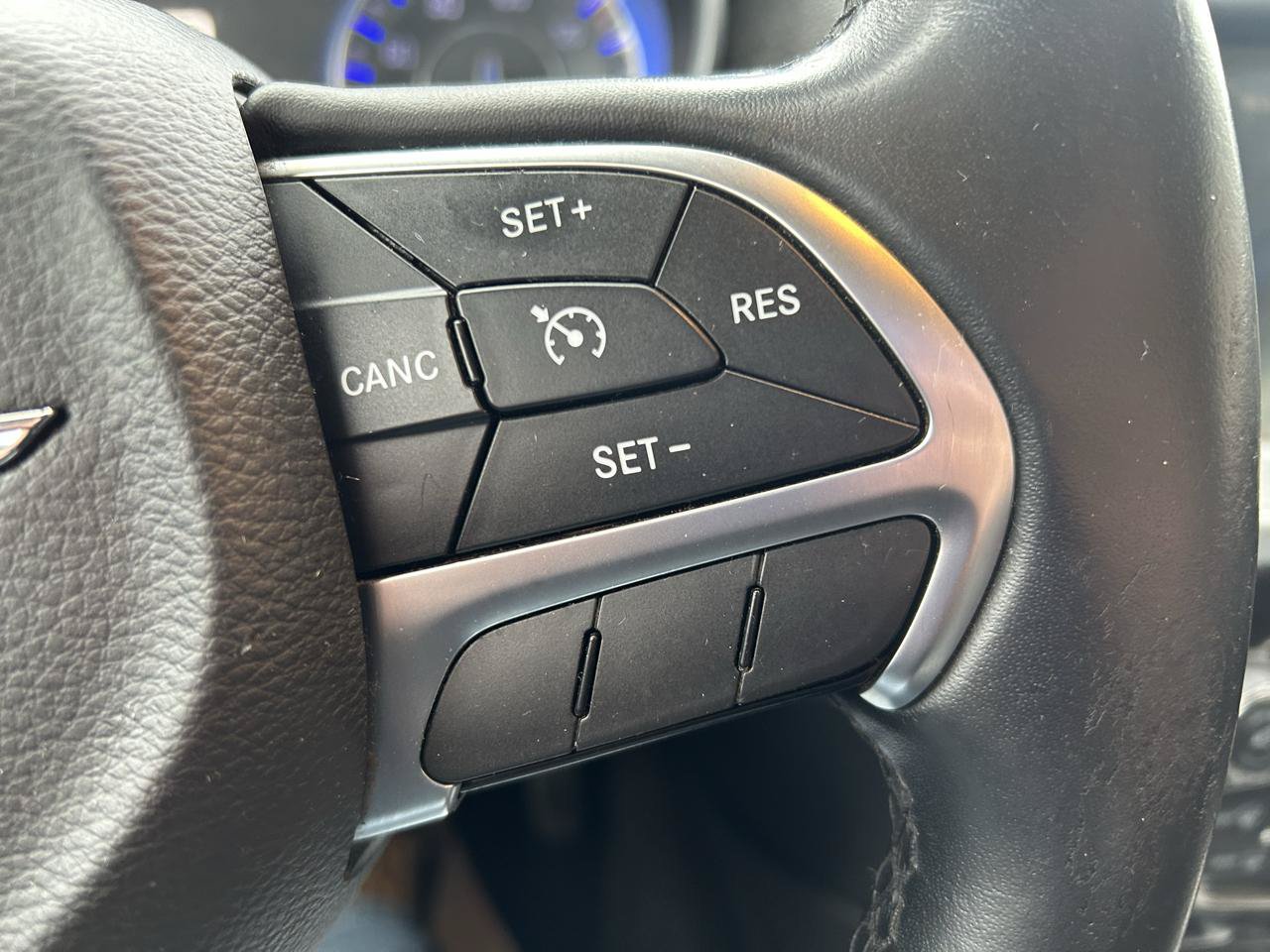Used 2016 Chrysler 300 Limited AWD/4WD image 19