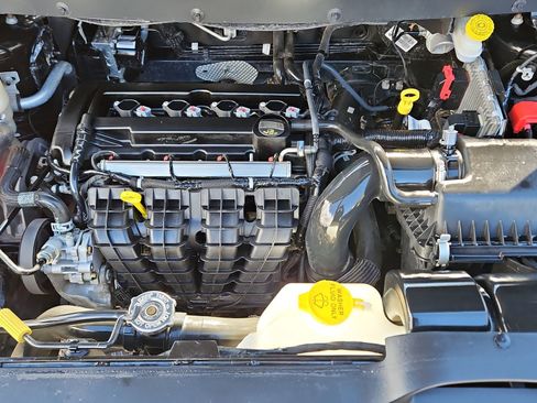 Used 2020 Dodge Journey SE w/ Blacktop Package image 22