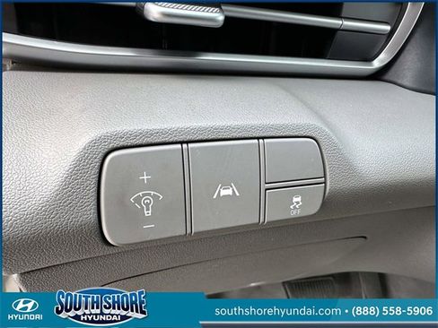 Certified 2023 Hyundai Elantra SEL w/ Cargo Package image 21