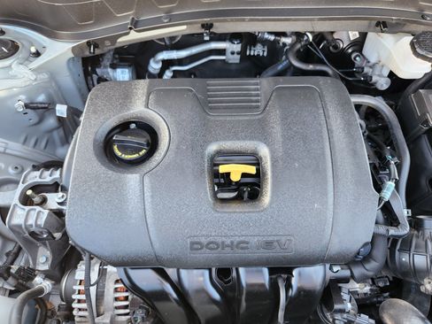Used 2021 Kia Seltos S AWD/4WD image 15