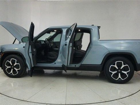 Used 2024 Rivian R1T Adventure image 75