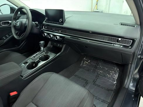 Used 2024 Honda Civic LX image 27