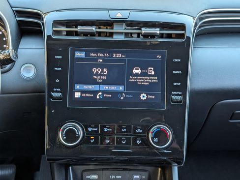 Used 2023 Hyundai Santa Cruz SEL image 26