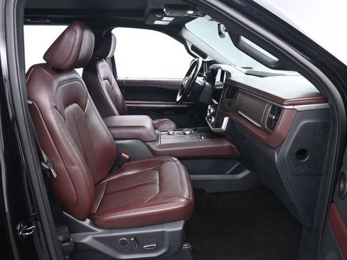 Used 2022 Ford Expedition Max Limited AWD/4WD image 26