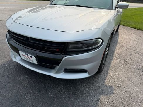 Used 2019 Dodge Charger SXT AWD/4WD image 56