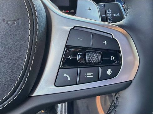 New 2027 BMW X7 xDrive40i w/ Executive Package AWD/4WD image 41