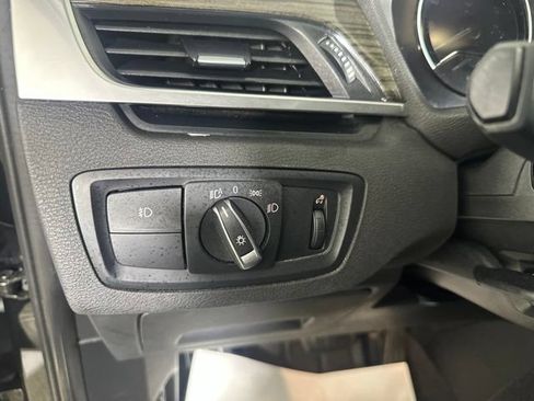 Used 2018 BMW X1 xDrive28i w/ Convenience Package AWD/4WD image 13