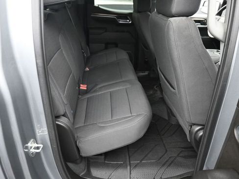 Used 2023 Chevrolet Silverado 1500 LT AWD/4WD image 8