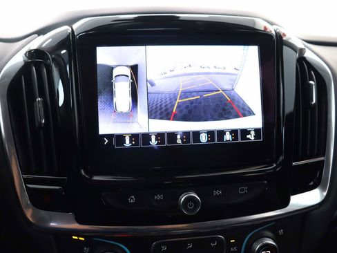 Certified 2021 Chevrolet Traverse High Country image 12