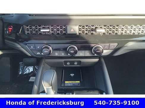 Used 2025 Honda Accord Touring image 21