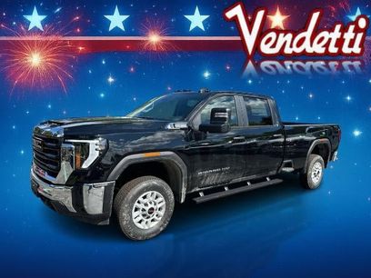 New 2025 GMC Sierra 2500 Pro w/ Convenience Package
