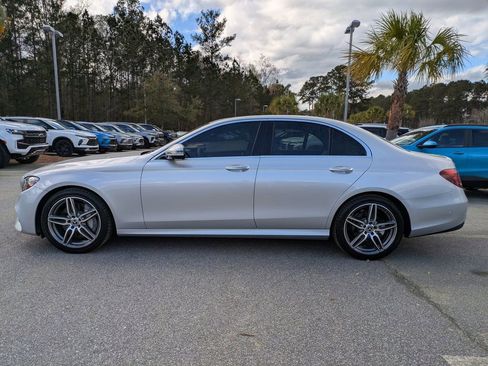 Used 2017 Mercedes-Benz E 300 image 6