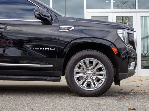 Used 2024 GMC Yukon Denali image 5