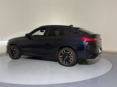 Certified 2024 BMW X4 M40i w/ Premium Package AWD/4WD image 3