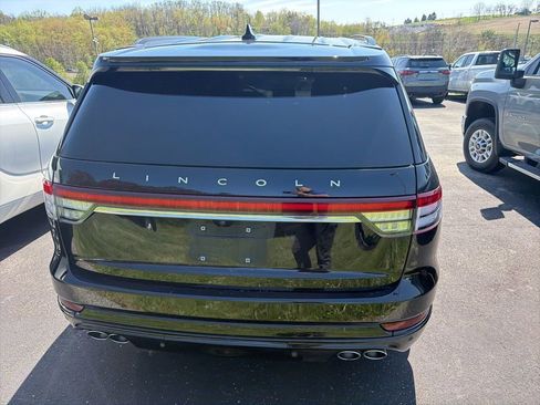 Used 2022 Lincoln Aviator Reserve w/ Equipment Group 201A AWD/4WD image 6