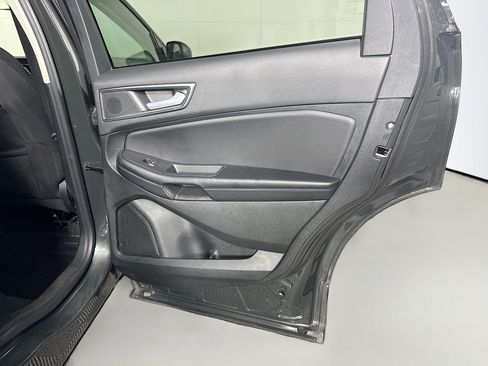 Used 2023 Ford Edge SE AWD/4WD image 28