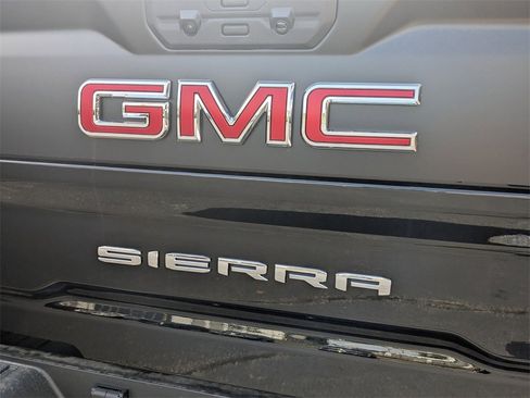 New 2025 GMC Sierra 2500 AT4X w/ AT4X AEV Edition image 23
