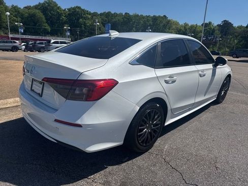 Used 2022 Honda Civic LX image 3