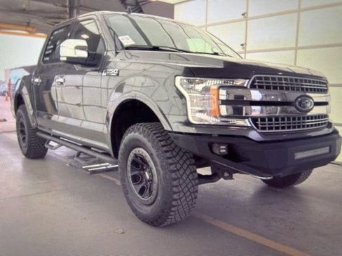 Used 2020 Ford F150 Lariat image 12