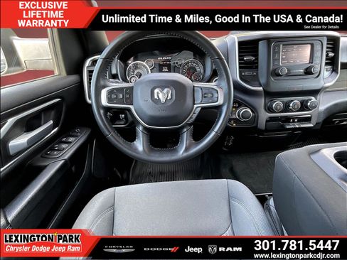 Used 2023 RAM 1500 Big Horn AWD/4WD image 9