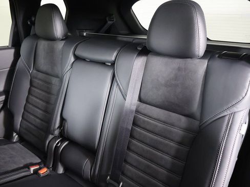 New 2026 Mitsubishi Outlander SE image 32