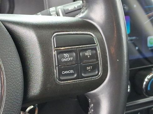 Used 2015 Jeep Patriot High Altitude image 24