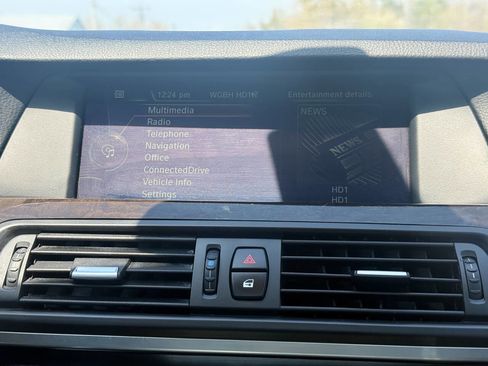 Used 2013 BMW 535i xDrive Sedan AWD/4WD image 29