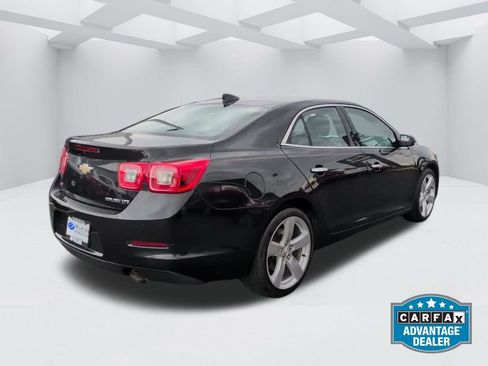 Used 2015 Chevrolet Malibu LTZ FWD image 4