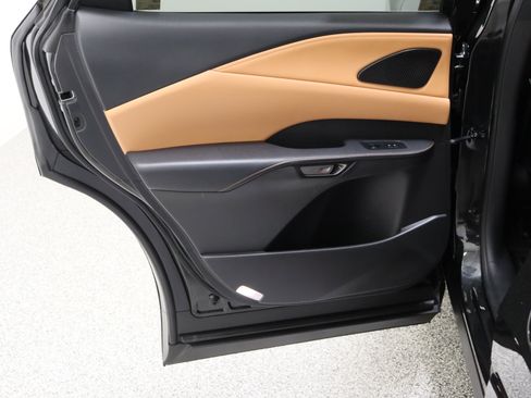 Used 2024 Lexus RX 350h w/ Convenience Package image 27