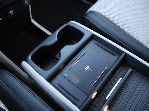 New 2026 Honda Odyssey Elite image 20