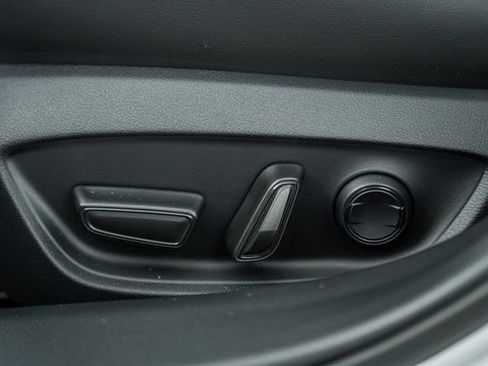 New 2026 Toyota Prius Plug-In Hybrid FWD image 35
