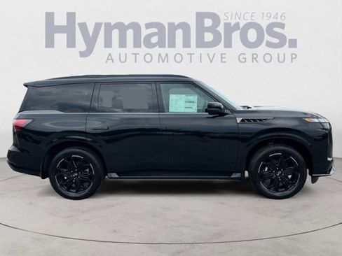 New 2026 INFINITI QX80 4WD w/ Sport Exterior Package image 2
