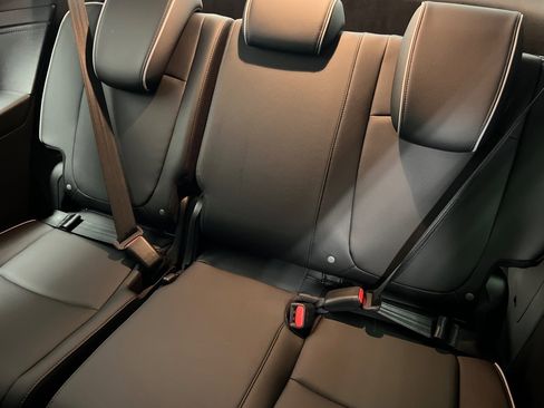 New 2026 Honda Odyssey Touring image 15