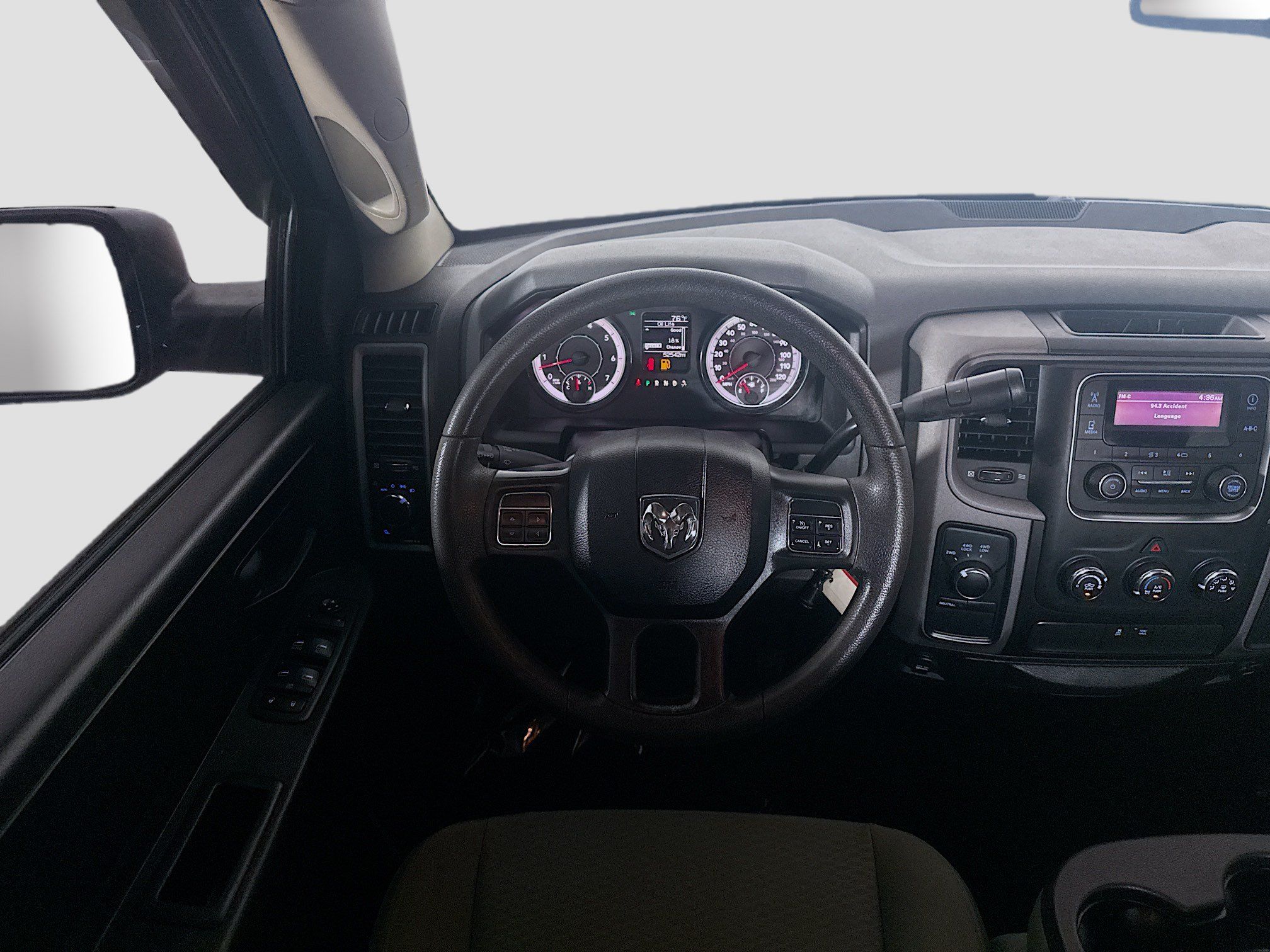 Used 2019 RAM 1500 ST AWD/4WD image 17