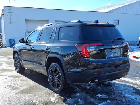 Used 2023 GMC Acadia SLE w/ Driver Convenience Package image 5